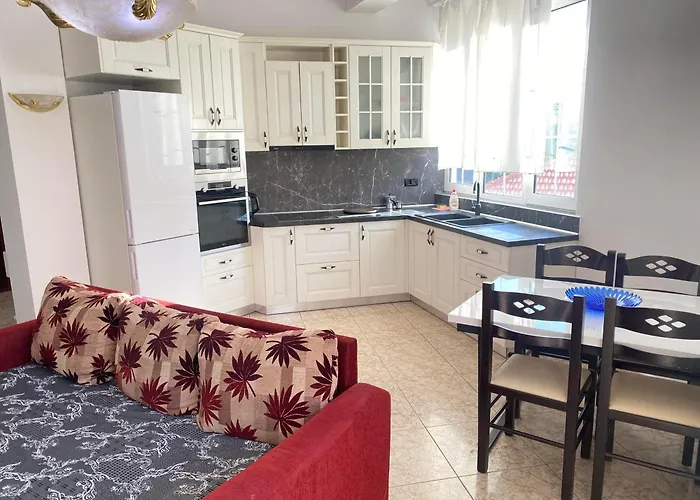 Tirana Apartment White